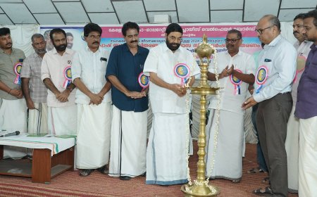 ജീവനക്കാരുടെ ക്ഷേമം ഉറപ്പാക്കുന്നതിൽ സഹകരണ മേഖല മാതൃക -മന്ത്രി വി. എൻ. വാസവൻ