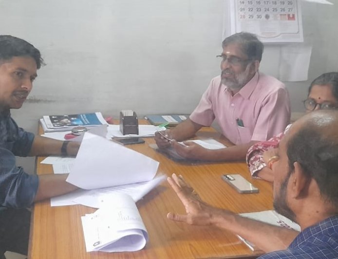 കെ സ്മാർട്ട് സേവന നിരക്കിനെതിരെ പ്രതിഷേധം