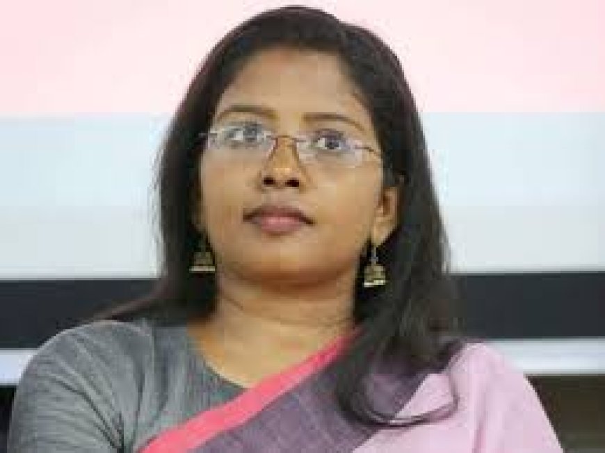 ധന്യ സനൽ.കെ, കൊച്ചി പിഐബി, എഐആർ ഡയറക്ടറായി ചുമതലയേറ്റു