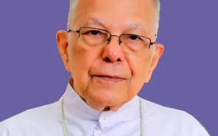 തൃ​ശൂ​ർ അ​തി​രൂ​പ​ത മു​ൻ മെ​ത്രാ​പ്പോ​ലീ​ത്ത മാ​ർ ജേ​ക്ക​ബ് തൂ​ങ്കു​ഴി കാ​ലം ചെ​യ്തു