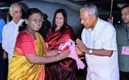 രാഷ്ട്രപതി ദ്രൗപദി മുര്മു കേരളത്തിലെത്തി