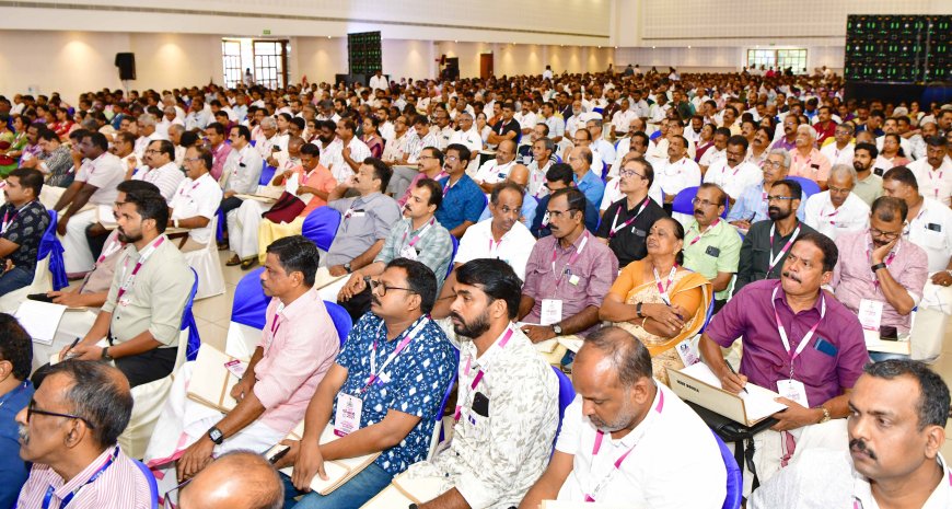 നിറഞ്ഞ സദസ്, സജീവ ചർച്ചകൾ; പ്രതീക്ഷ പകർന്ന് വിഷൻ 2031 സഹകരണ സെമിനാർ