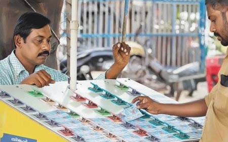 ഭിന്നശേഷി ലോട്ടറി ഏജൻ്റുമാർക്ക് ധനസഹായം; ഒന്നാം ഘട്ടത്തിൽ 200 പേർക്ക് 10 ലക്ഷം രൂപ അനുവദിച്ചു