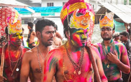 എരുമേലിയിൽ  രാസ കുങ്കുമം വില്‍ക്കുന്നതിന് വിലക്കേര്‍പ്പെടുത്തി,