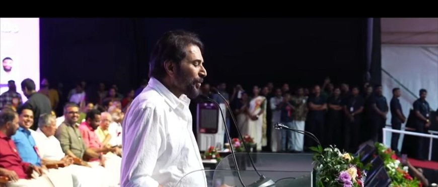 കേരളം ലോകത്തിനെ അത്ഭുതപെടുത്തുന്നു : മമ്മൂട്ടി