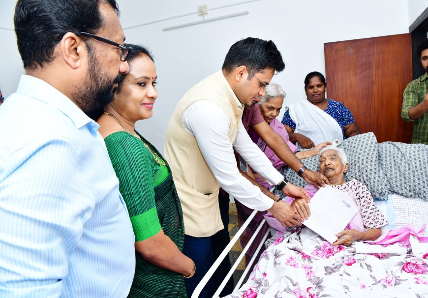 എസ് ഐ ആർ നടപ്പാക്കുന്നത് സർക്കാർ നിയമപരമായി ചോദ്യം ചെയ്യും;സർവ്വകക്ഷിയോഗത്തിൽ തീരുമാനം