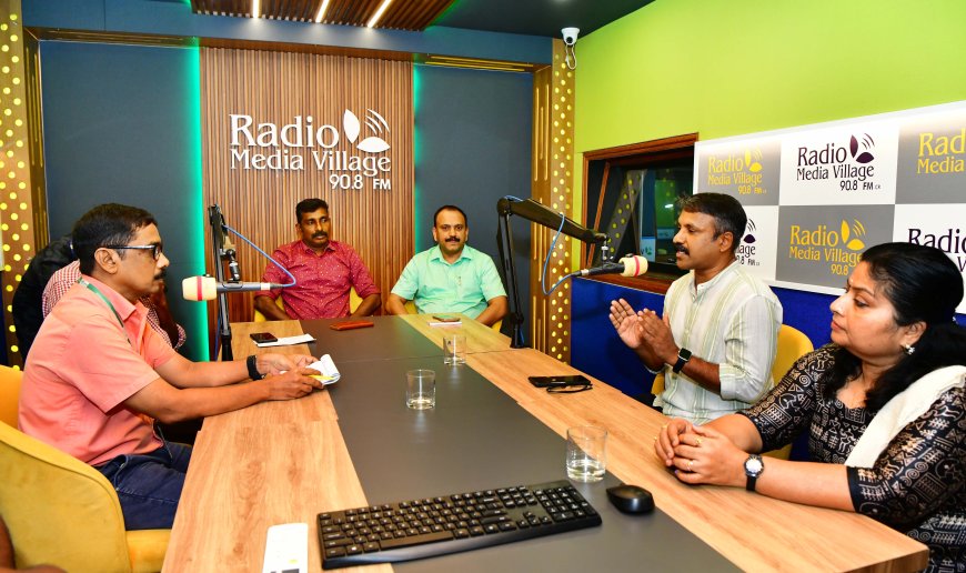 തെരഞ്ഞെടുപ്പ് വിശേഷങ്ങൾ ചർച്ച ചെയ്ത് 'ടോക്ക് ഷോ'*