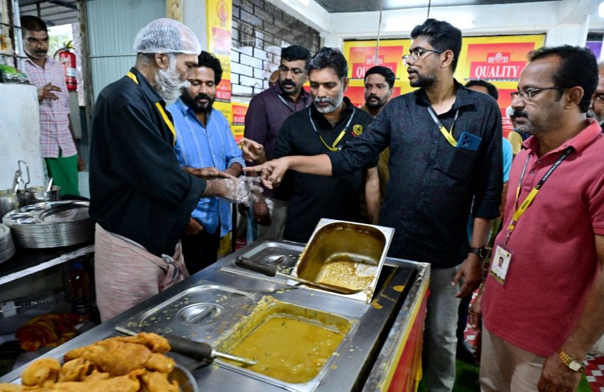 ഹോട്ടലുകളിലും വ്യാപാര സ്ഥാപനങ്ങളും പരിശോധന; 98000 രൂപ പിഴ ഈടാക്കി