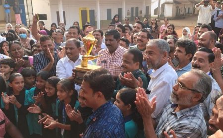 കേരള സ്കൂൾ കലോത്സവം : സ്വർണ കപ്പ് ഘോഷയാത്ര പ്രയാണം തുടങ്ങി