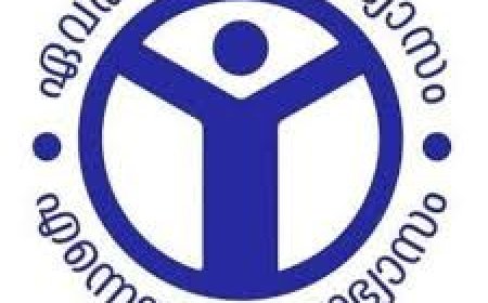 അക്ഷര വെളിച്ചം തേടി യാഹൂട്ടിയും കുഞ്ഞിപ്പാത്തുവും