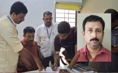 കൈക്കൂലി വാങ്ങുന്നതിനിടെ ഇളങ്ങുളം വില്ലേജ് ഓഫീസർ വിജിലൻസ് പിടിയിൽ