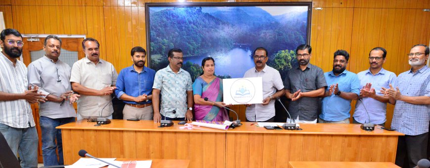 വായനയിലൂടെ അക്ഷരോന്നതിയിലേക്ക് പദ്ധതി ലോഗോ പ്രകാശനം ചെയ്തു