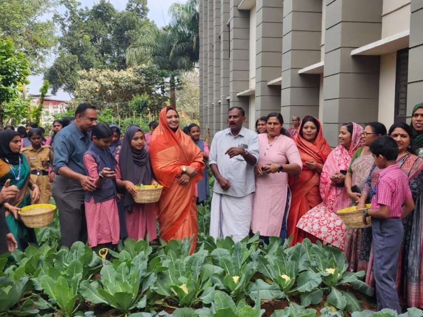 സർവജന ഹൈസ്കൂളിൽ പച്ചക്കറി വിളവെടുപ്പ് നടത്തി