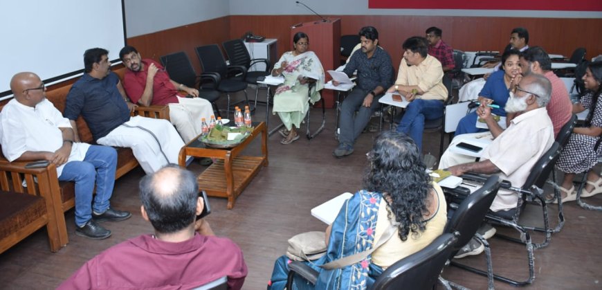 ശ്രീനാരായണഗുരു പ്രതിമ അനാച്ഛാദനം 19 ന് : സംഘാടക സമിതി രൂപീകരിച്ചു