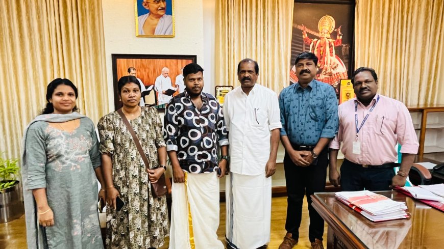 റിപ്പബ്ലിക് ദിനാഘോഷം: ജില്ലയിൽ നിന്നുള്ള പട്ടികവർഗ്ഗ പ്രതിനിധികൾക്ക് യാത്രയയപ്പ് നൽകി