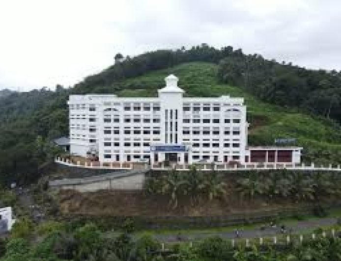 പെരുവന്താനം സെന്റ് ആന്റണീസ് കോളേജിൽ കേരള സർക്കാർ പുതിയതായി അനുവദിച്ച എം.സി.എ കോഴ്സിന്റെ ഉദ്ഘാടനവും, ശാസ്ത്രപ്രതിഭാ സംഗമവും