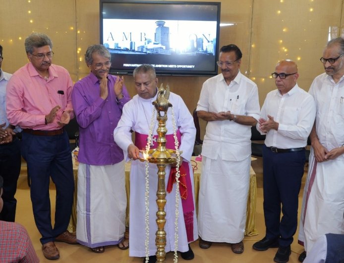 ആധുനിക സാങ്കേതിക വിദ്യകൾ മനുഷ്യ പുരോഗതിക്കും, സാമൂഹിക നന്മയ്ക്കും ഉപകരിക്കണം  - മാർ മാത്യു അറക്കൽ