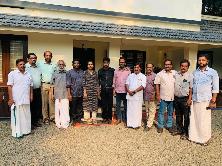 " കുഞ്ഞുമാലാഖ "ആലിൻ ഷെറിൻ എബ്രഹാമിനെ അനുസ്മരിച്ച് പ്രാർത്ഥനകളോടെ ഇ വോയ്‌സ് ,അക്ഷയ ന്യൂസ് കേരളാ ടീം വാലുമണ്ണിൽ വീട്ടിൽ