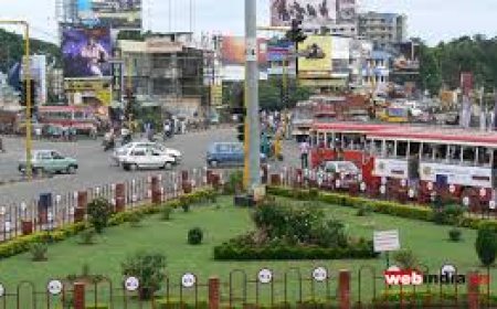 വൈറ്റിലയിലെ ട്രാഫിക് കുരുക്കഴിക്കാൻ അടിയന്തര നടപടി: ഒന്നര കോടിയുടെ പദ്ധതി ജൂലൈ 30-നകം പൂർത്തിയാക്കാൻ നിർദേശം