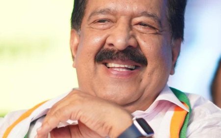 ലഹരിമാഫിയയുടെ വേരറുക്കാൻ ‘ഓപ്പറേഷൻ തുഫാൻ- ദ നർക്കോ ഹണ്ട്’; ജനമൈത്രി പൊലീസ് കൂടുതൽ ശക്തിപ്പെടുത്തുമെന്ന് ആഭ്യന്തരമന്ത്രി രമേശ് ചെന്നിത്തല