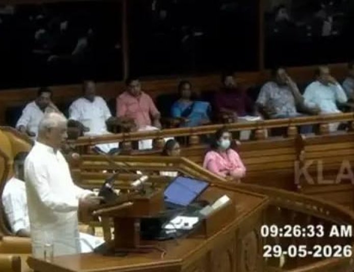 16ാം നിയമസഭയുടെ ആദ്യ സമ്മേളനത്തിന് യുഡിഎഫ് സര്‍ക്കാരിന്റെ നയപ്രഖ്യാപനത്തോടെ തുടക്കം