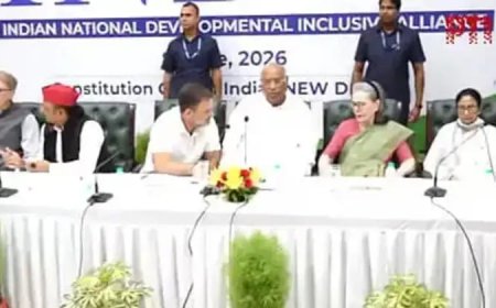 കേന്ദ്ര വിദ്യാഭ്യാസ മന്ത്രി ധർമേന്ദ്ര പ്രധാൻ രാജി വയ്ക്കണം: കേന്ദ്രസർക്കാരിനെതിരെ പ്രതിഷേധം കടുപ്പിച്ച് ഇന്ത്യാസഖ്യം