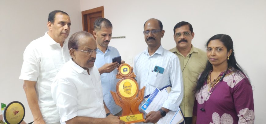 അക്ഷയ കേന്ദ്രങ്ങൾ നേരിടുന്ന പ്രശ്നങ്ങൾ ഗൗരവമുള്ളത് -മന്ത്രി കുഞ്ഞാലികുട്ടി