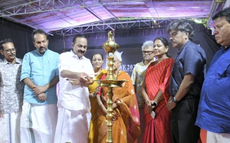 കലയും സാഹിത്യവും മനുഷ്യജീവിതത്തെ നവീകരിക്കുമെന്ന് മുഖ്യമന്ത്രി വി.ഡി. സതീശൻ