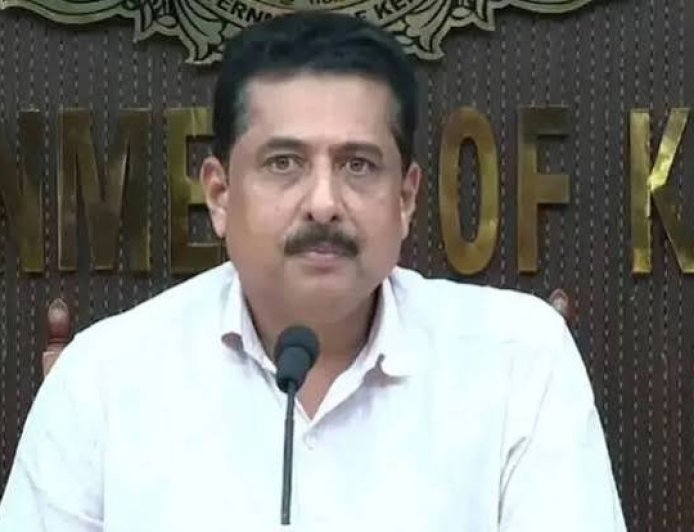 ഹജ്ജ് 2027: തീർഥാടകരുടെ പാസ്പോർട്ട് നടപടികൾ വേഗത്തിലാക്കാൻ കേന്ദ്രത്തോട് അഭ്യർത്ഥിച്ച് മന്ത്രി എൻ ഷംസുദ്ദീൻ
