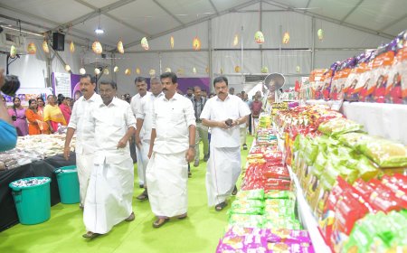 ഓണത്തെ വരവേൽക്കാൻ വിപുലമായ ഒരുക്കങ്ങൾ: തിരുവഞ്ചൂർ രാധാകൃഷ്ണൻ